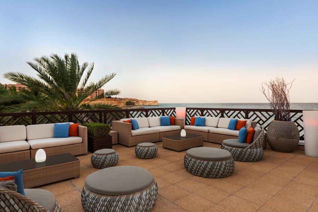 Resort Shangri-la Barr Al Jissah, 5*